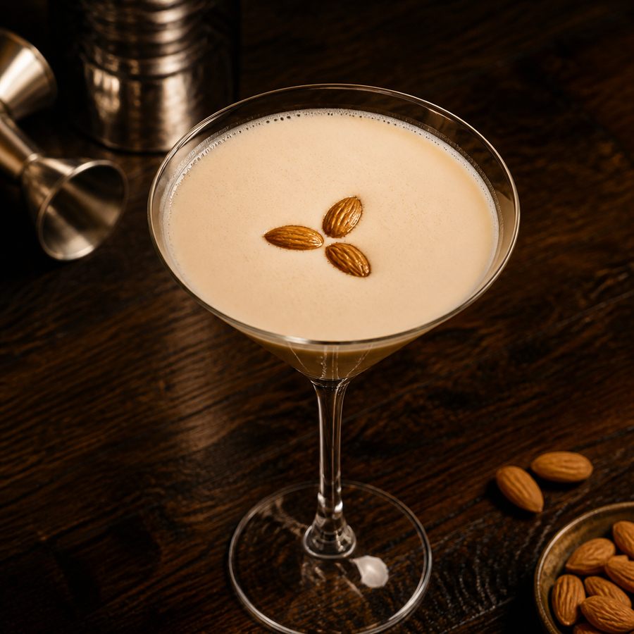 Almond Cocktail cocktail opskrift