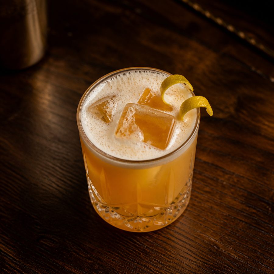 Apricot Sour cocktail opskrift