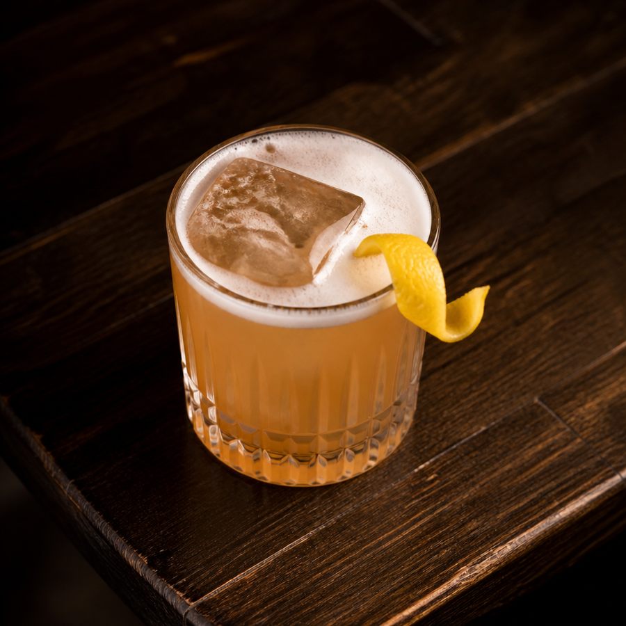 Bison Sour recept za koktajl