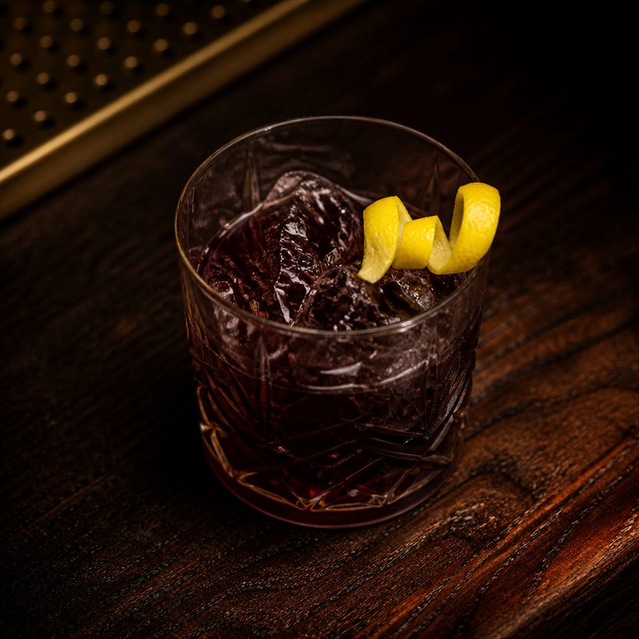 receita do coquetel Black Rose
