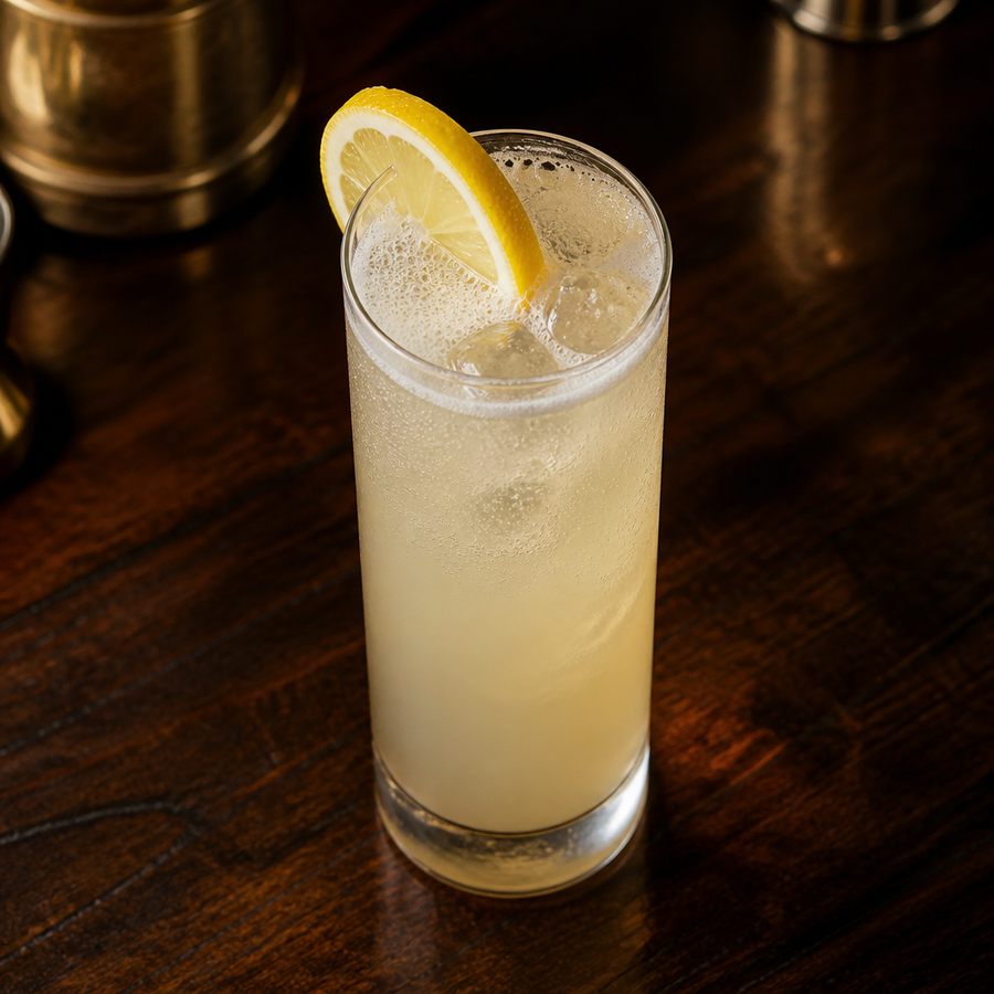 Brandy Fizz cocktail opskrift