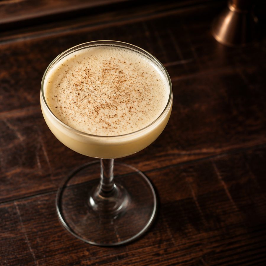 receita do coquetel Brandy Flip
