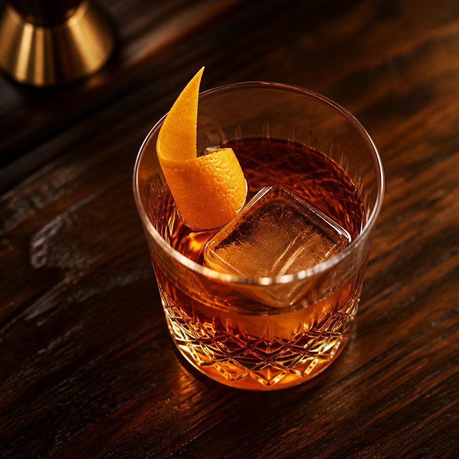 Рецепт коктейлю Elin's Bourbon Old Fashioned