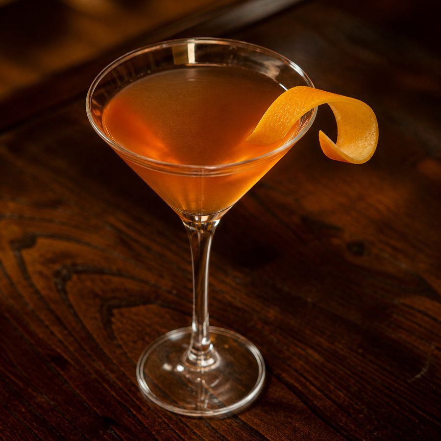 Embassy Cocktail cocktail opskrift