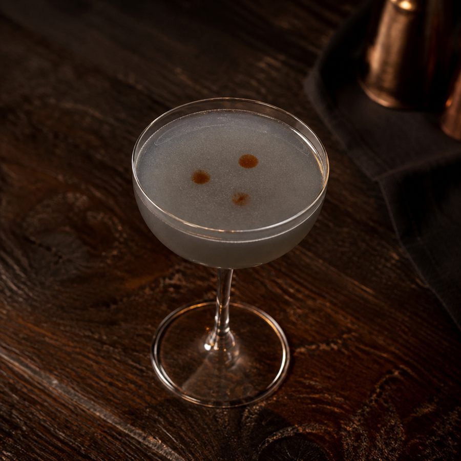 receta del cóctel Fade To Black Cocktail