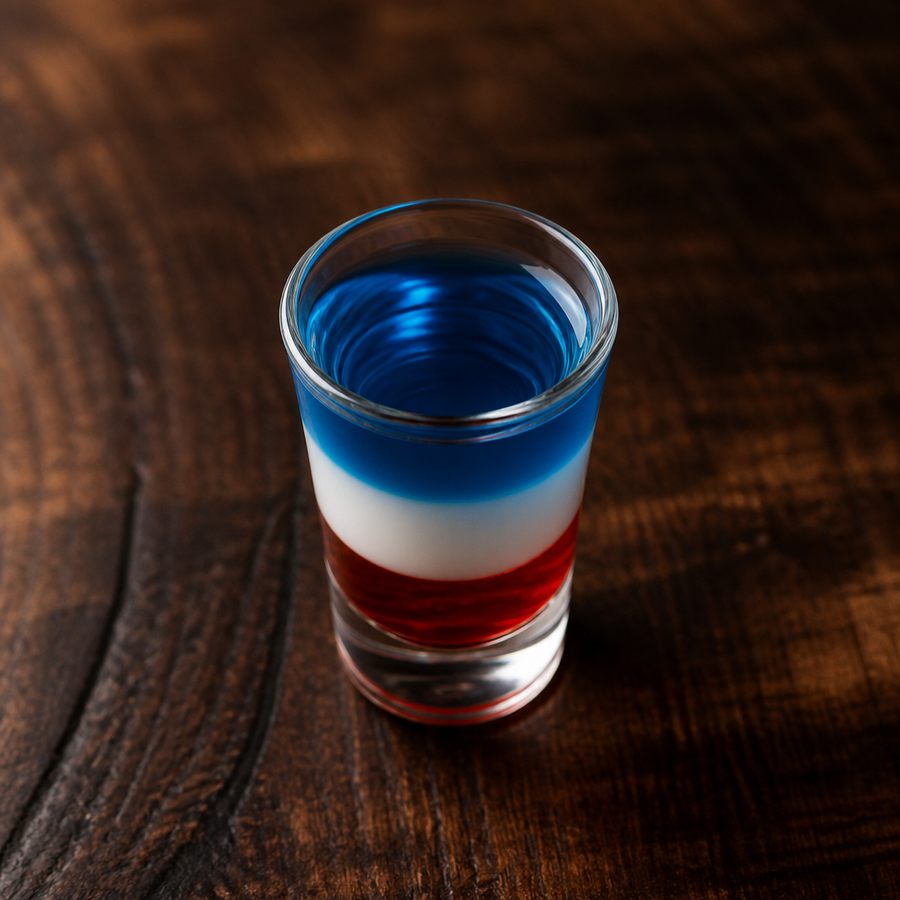 Fjerde juli Shot cocktailoppskrift