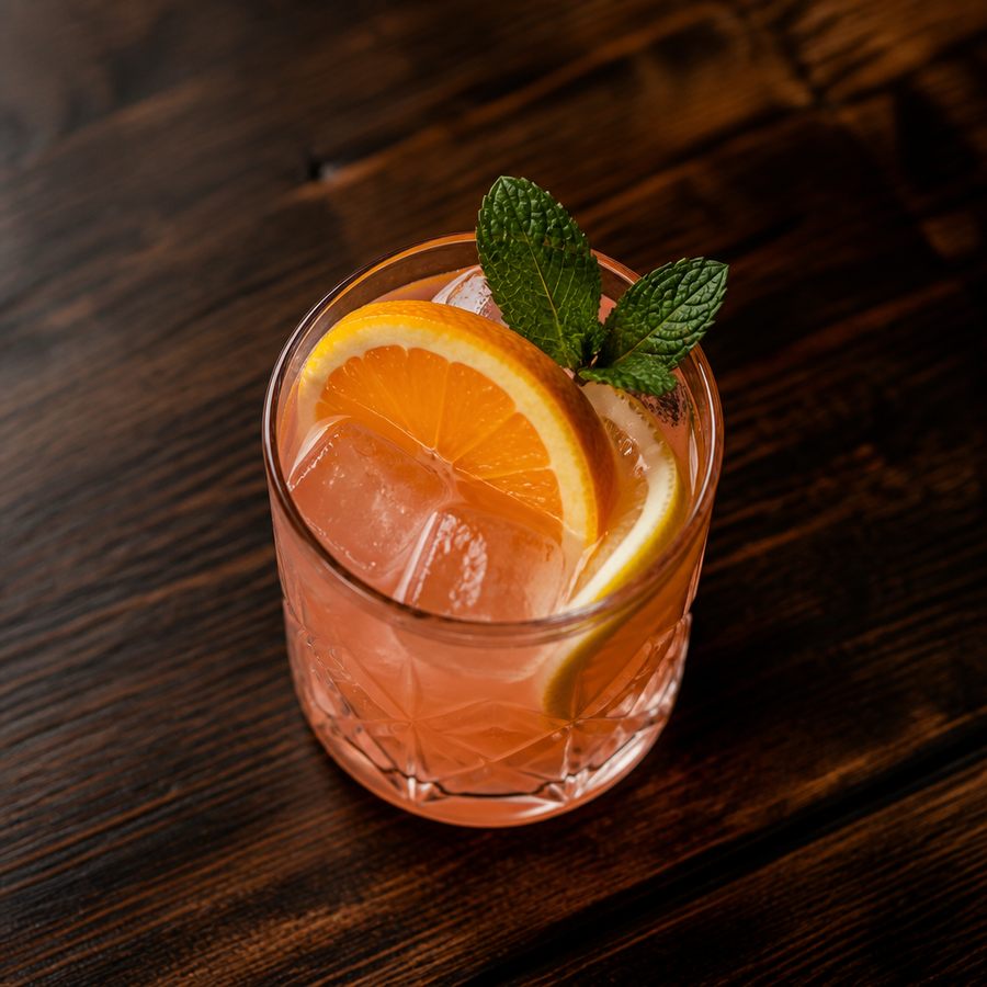 Рецепт коктейлю Fruit Cup Spritz