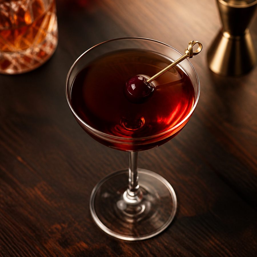 Longy's Manhattan cocktail opskrift