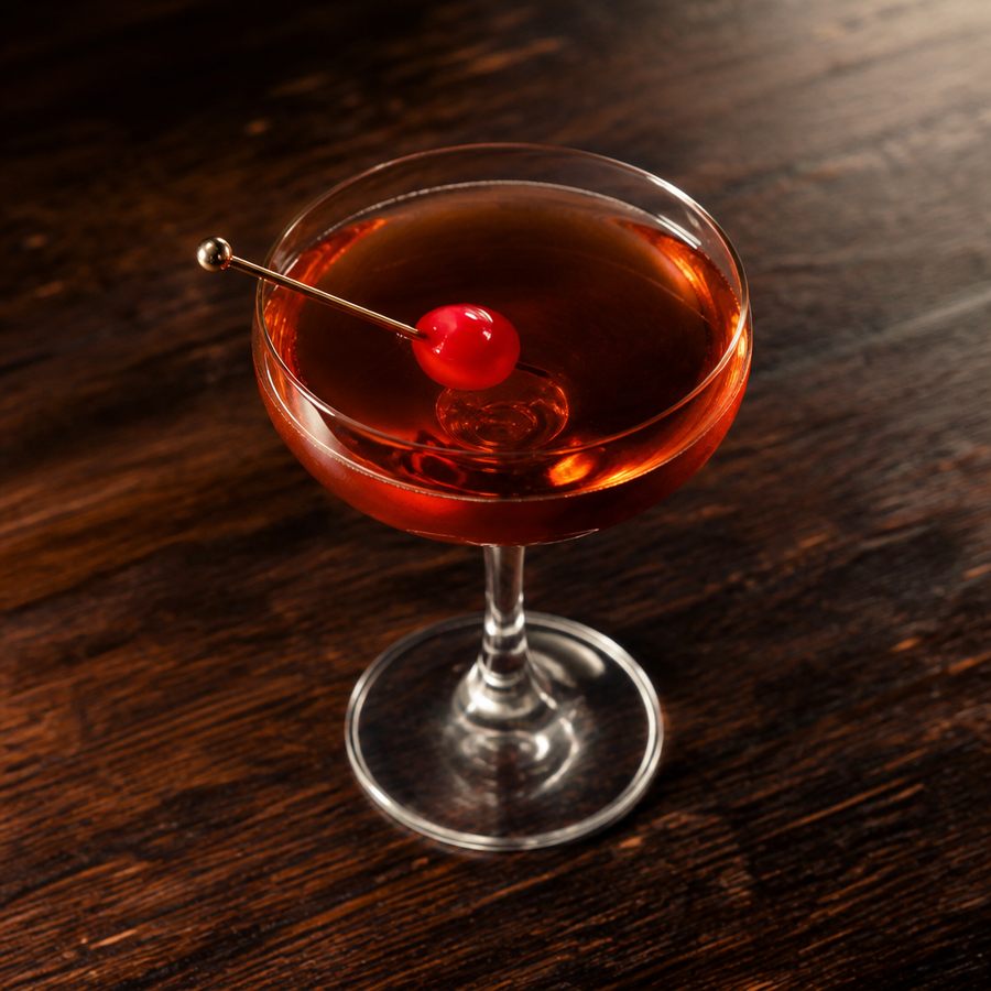 McPreakness Manhattan สูตรค็อกเทล