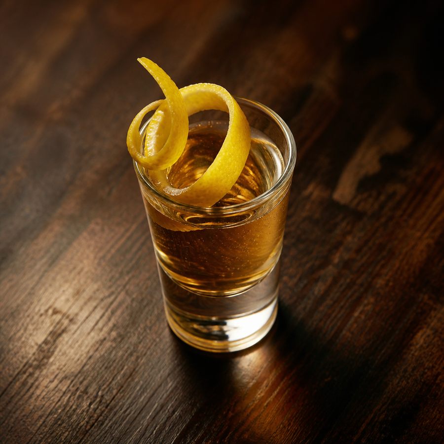 Nova Lubovna Shot cocktail opskrift