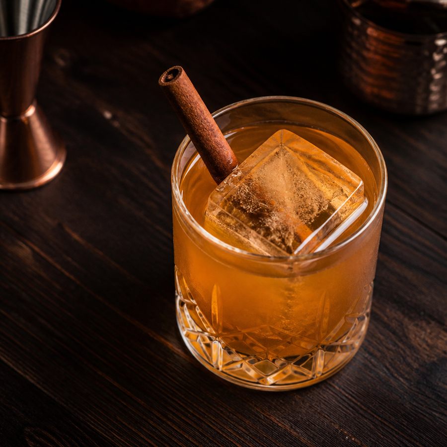 Old Mill cocktail opskrift