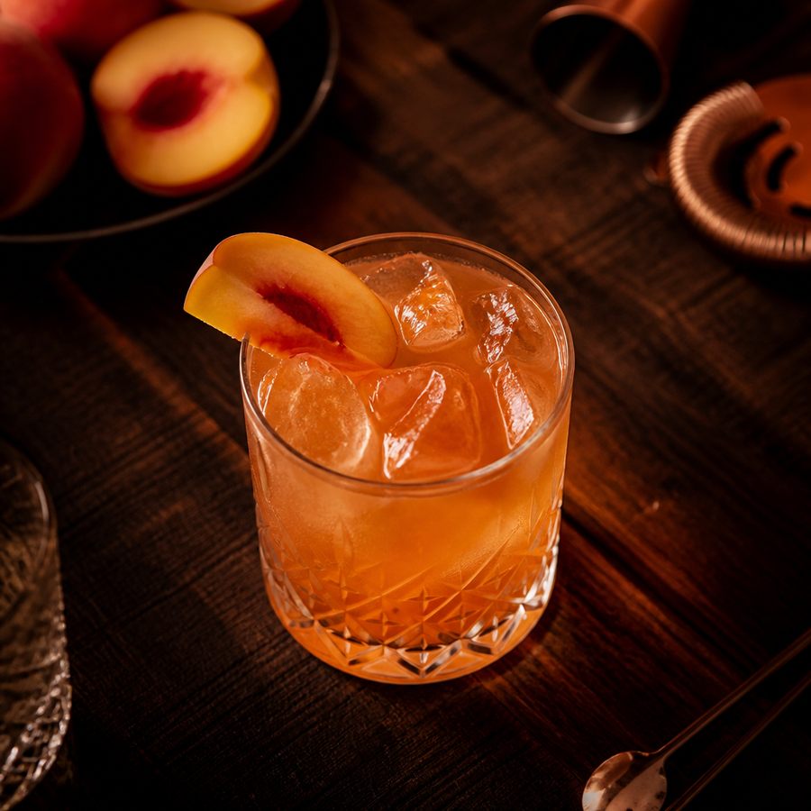 Breskva i Marelica Spritz recept za koktel