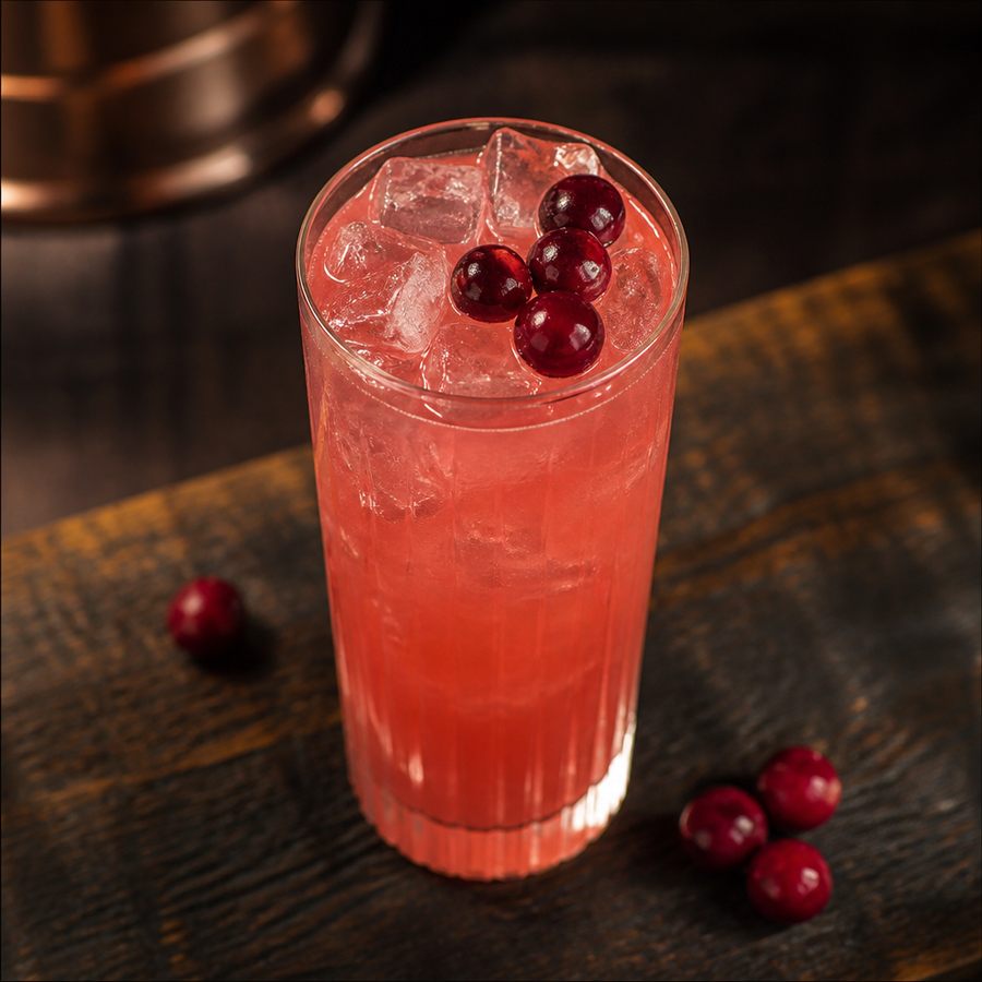 Pink Wednesday's Gin Daisy สูตรค็อกเทล
