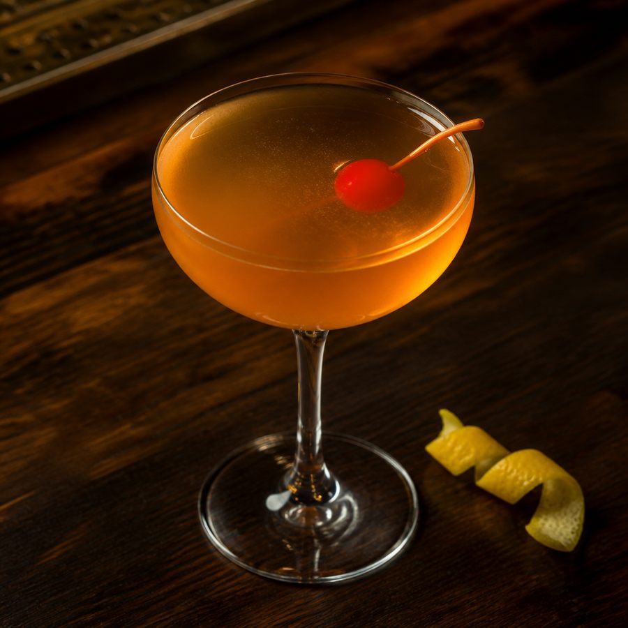 Preakness Cocktail สูตรค็อกเทล