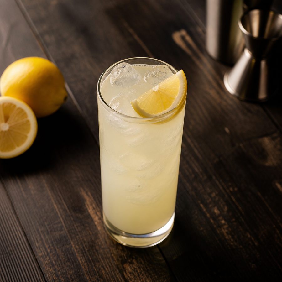 Rackhouse Lemonade cocktail opskrift