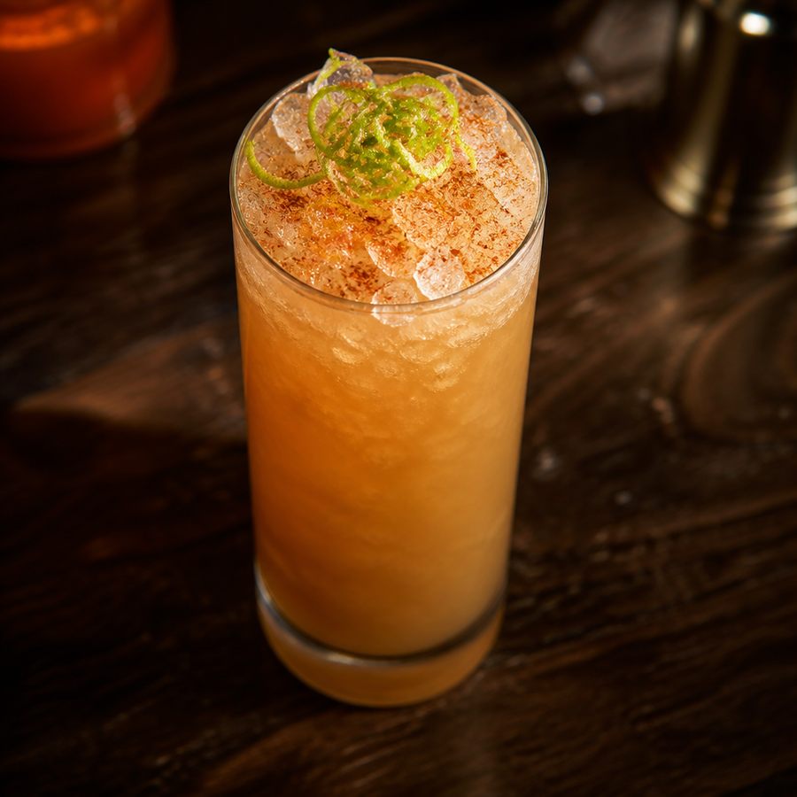 Sailor's Swizzle cocktail opskrift