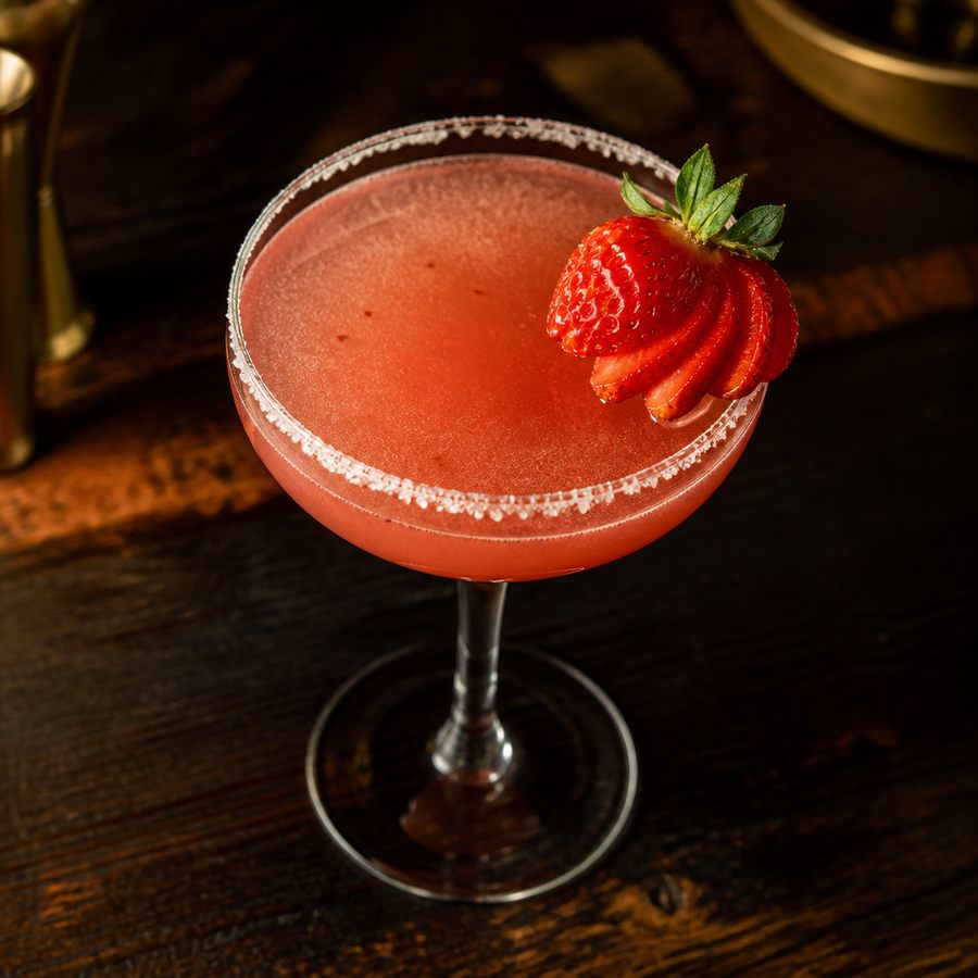 Wild Rose Margarita cocktail opskrift